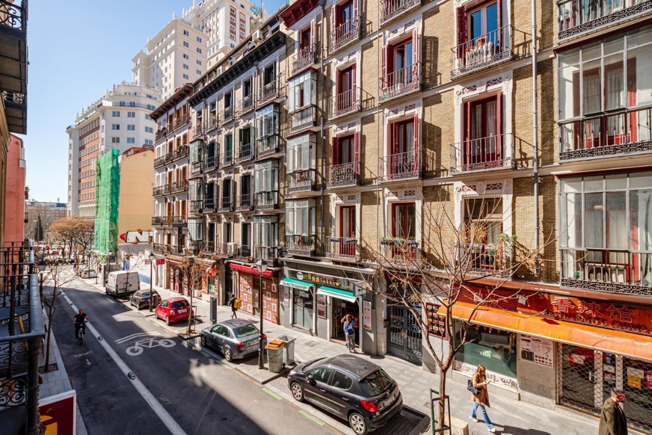 Centrico Plaza Espana - Gran Via Madrid Exterior photo